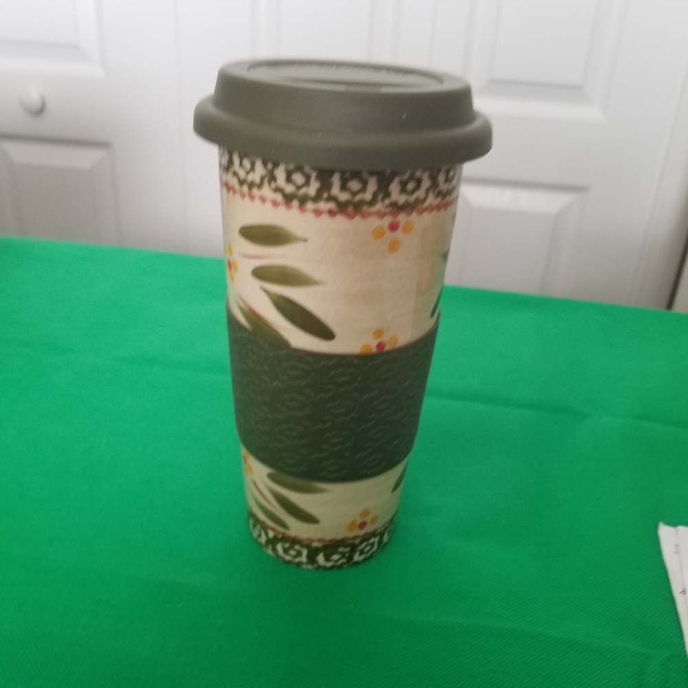 Temptations By Tara Old World Green Coffee Tumbler To Go Mug Lid & Sleeve 16oz